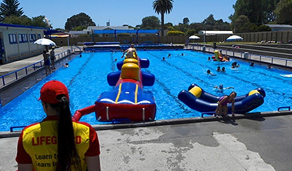 Lifeguard watching over Waitara Pool